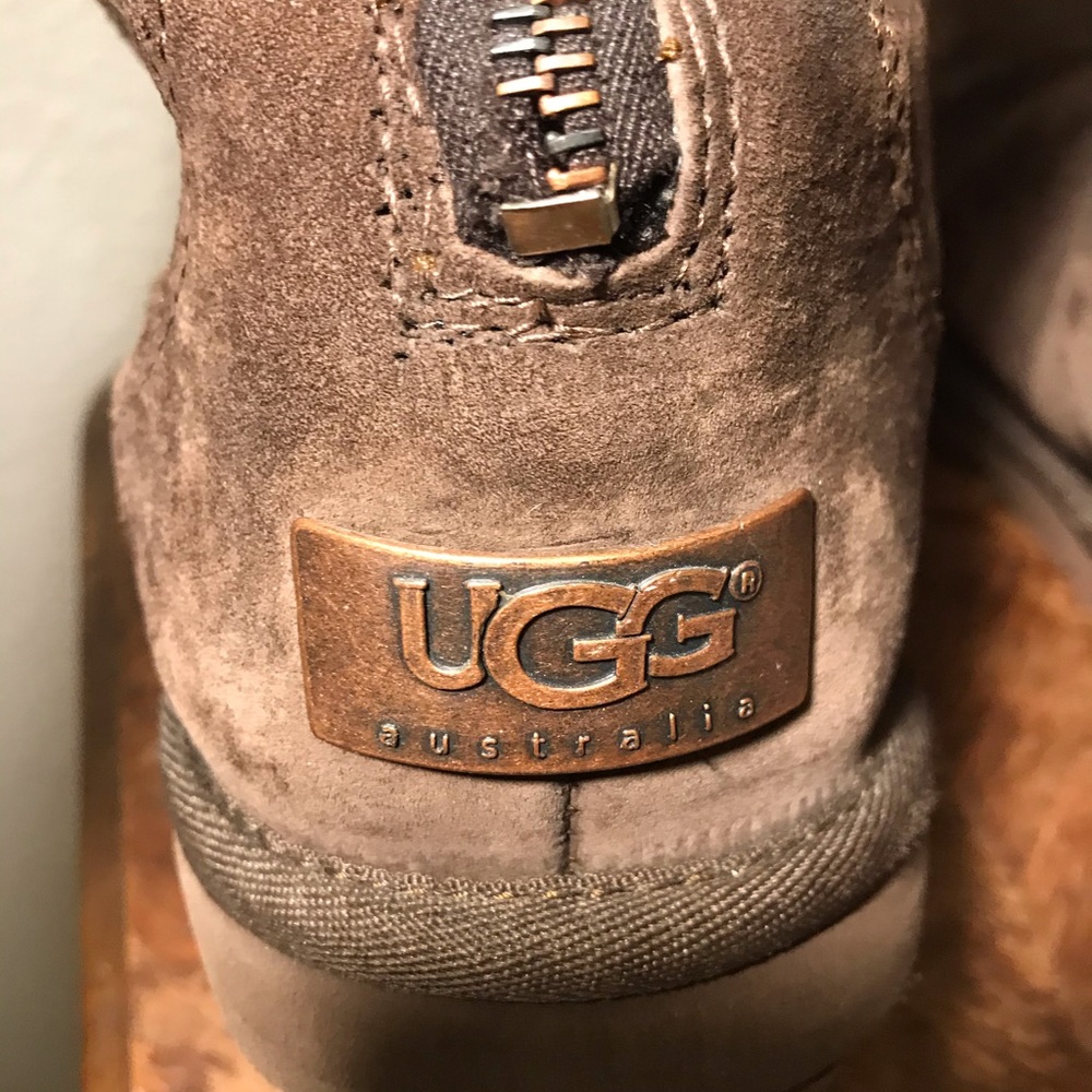 Boots - Picture 5 of 6